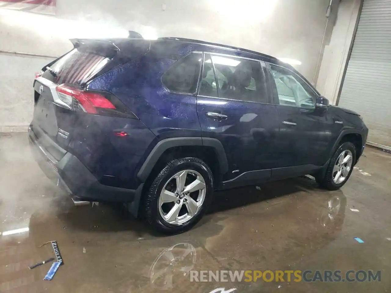 3 Photograph of a damaged car 2T3DWRFVXKW031102 TOYOTA RAV4 2019