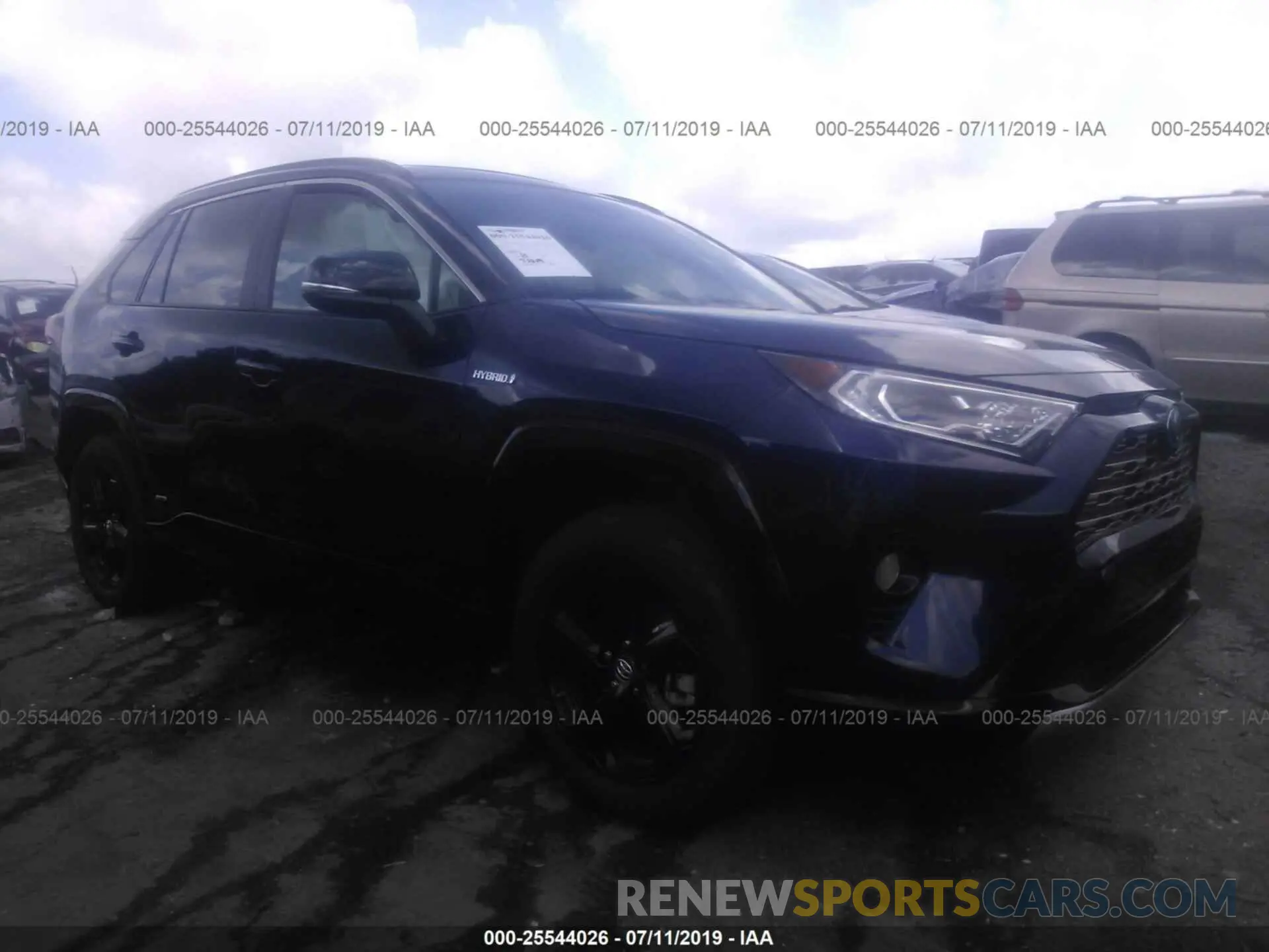 1 Photograph of a damaged car 2T3EWRFV1KW011051 TOYOTA RAV4 2019