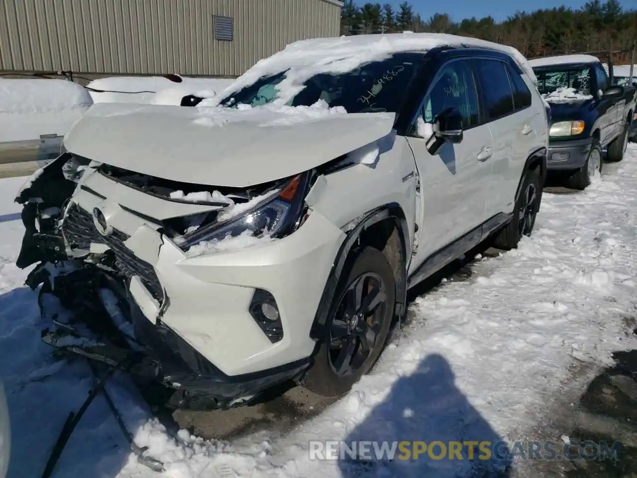 2 Photograph of a damaged car 2T3EWRFV1KW032790 TOYOTA RAV4 2019