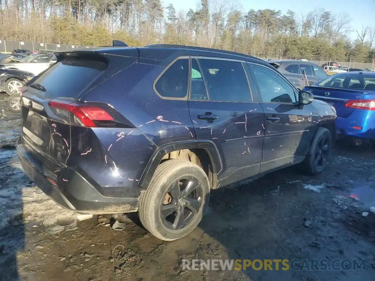 3 Photograph of a damaged car 2T3EWRFV1KW041182 TOYOTA RAV4 2019