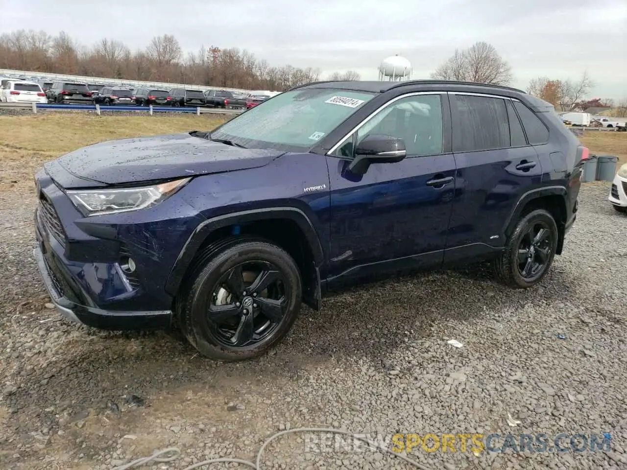 1 Photograph of a damaged car 2T3EWRFV2KW030675 TOYOTA RAV4 2019