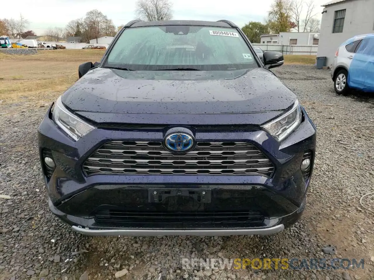 5 Photograph of a damaged car 2T3EWRFV2KW030675 TOYOTA RAV4 2019