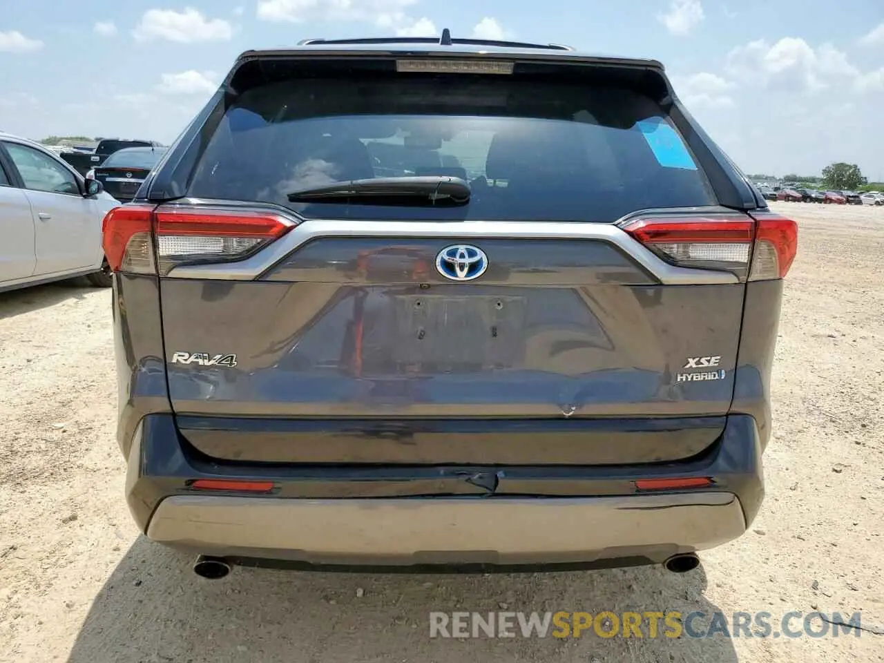 6 Photograph of a damaged car 2T3EWRFV3KW042642 TOYOTA RAV4 2019