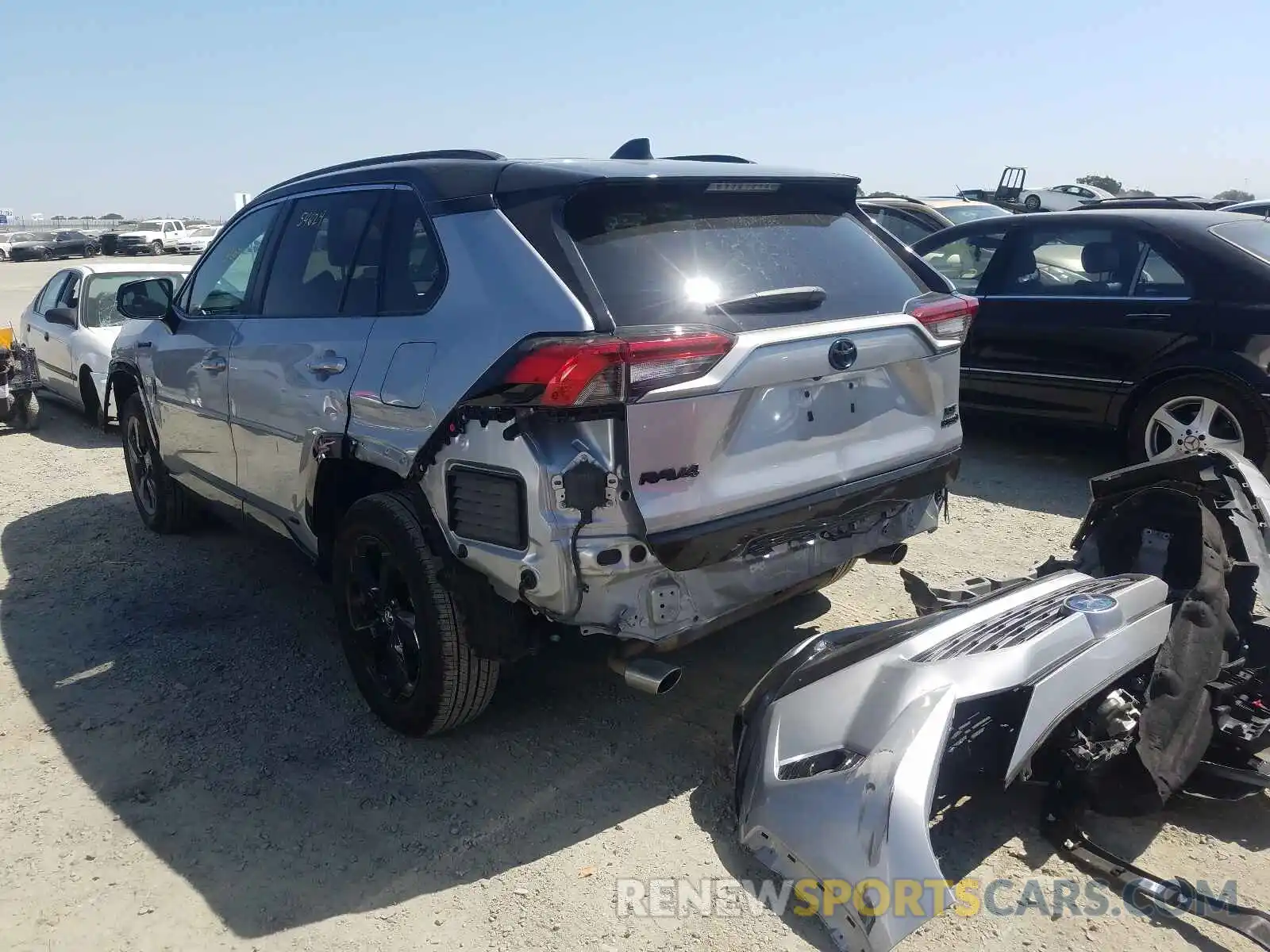 3 Photograph of a damaged car 2T3EWRFV6KW035684 TOYOTA RAV4 2019