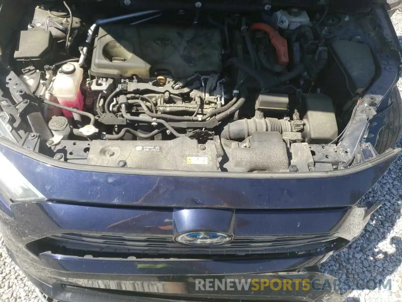 13 Photograph of a damaged car 2T3EWRFV7KW033152 TOYOTA RAV4 2019