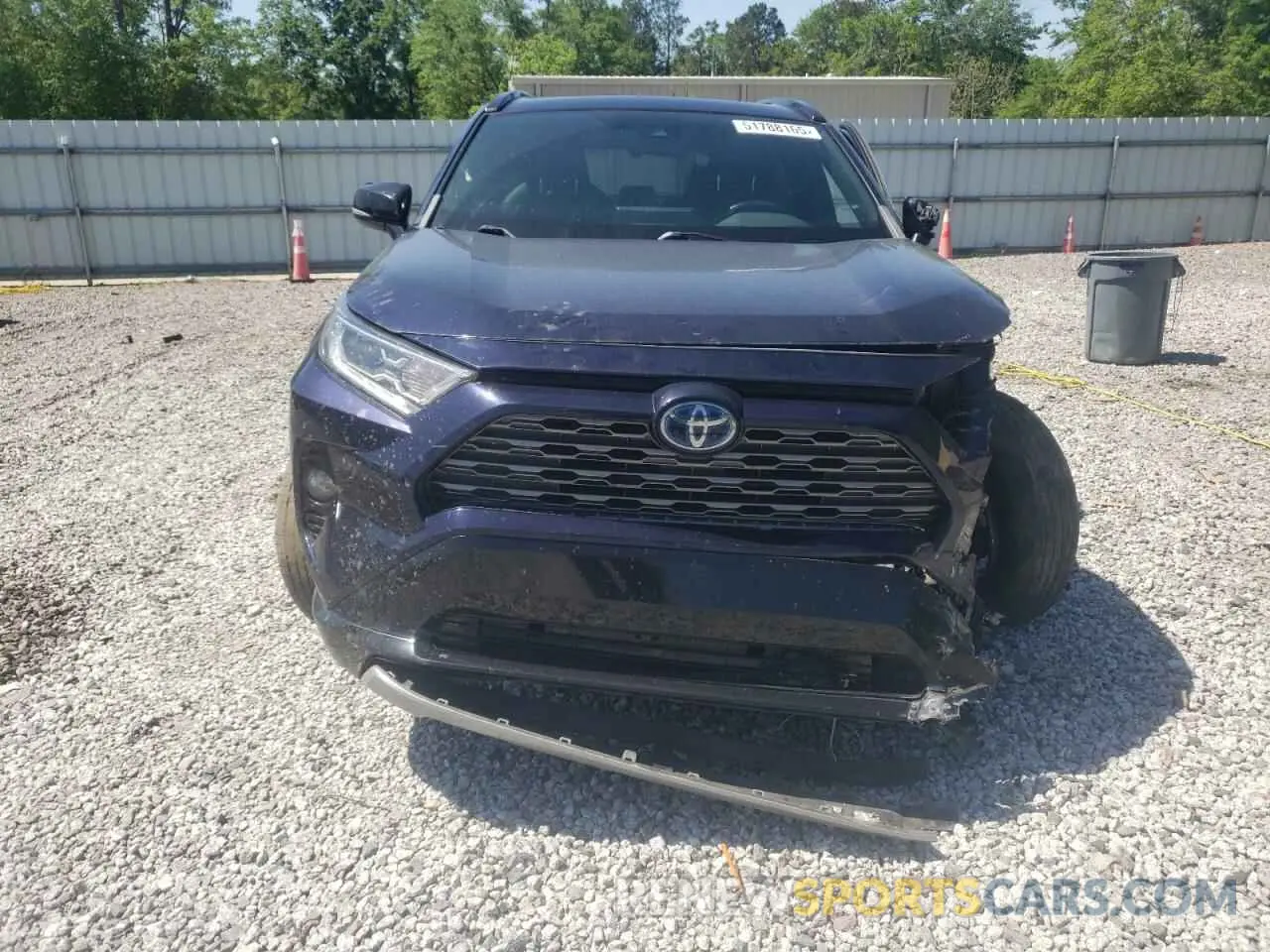 5 Photograph of a damaged car 2T3EWRFV7KW033152 TOYOTA RAV4 2019