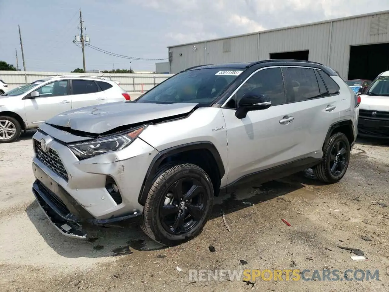 1 Photograph of a damaged car 2T3EWRFV8KW012147 TOYOTA RAV4 2019