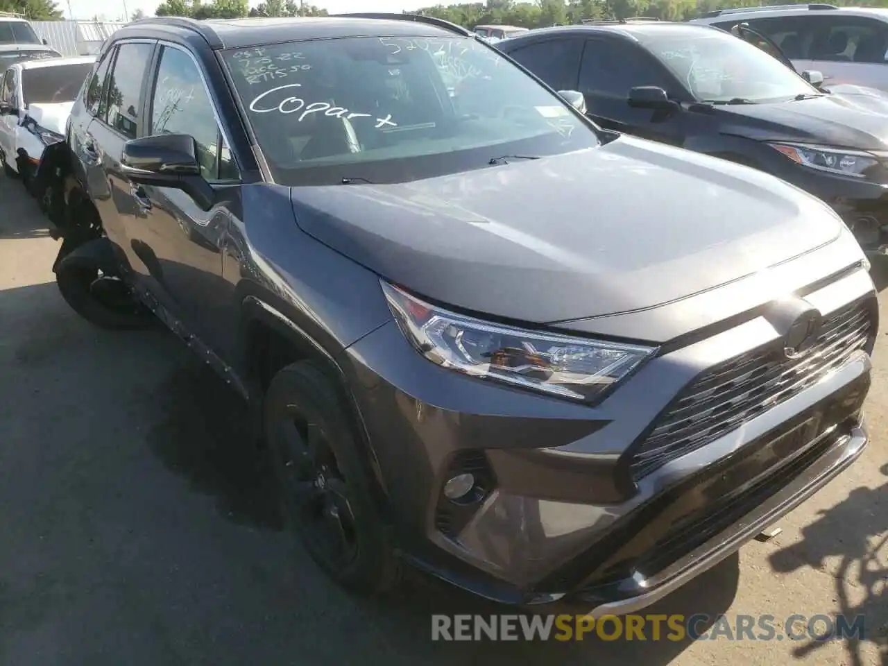 1 Photograph of a damaged car 2T3EWRFV8KW019826 TOYOTA RAV4 2019