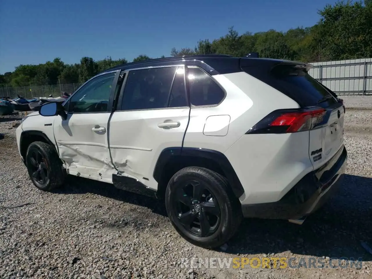 2 Photograph of a damaged car 2T3EWRFV8KW026730 TOYOTA RAV4 2019