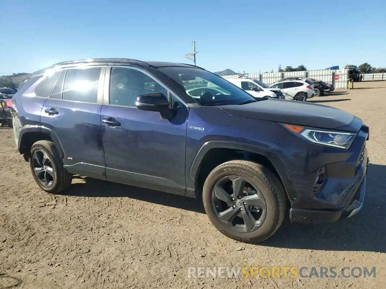 4 Photograph of a damaged car 2T3EWRFV9KW036974 TOYOTA RAV4 2019