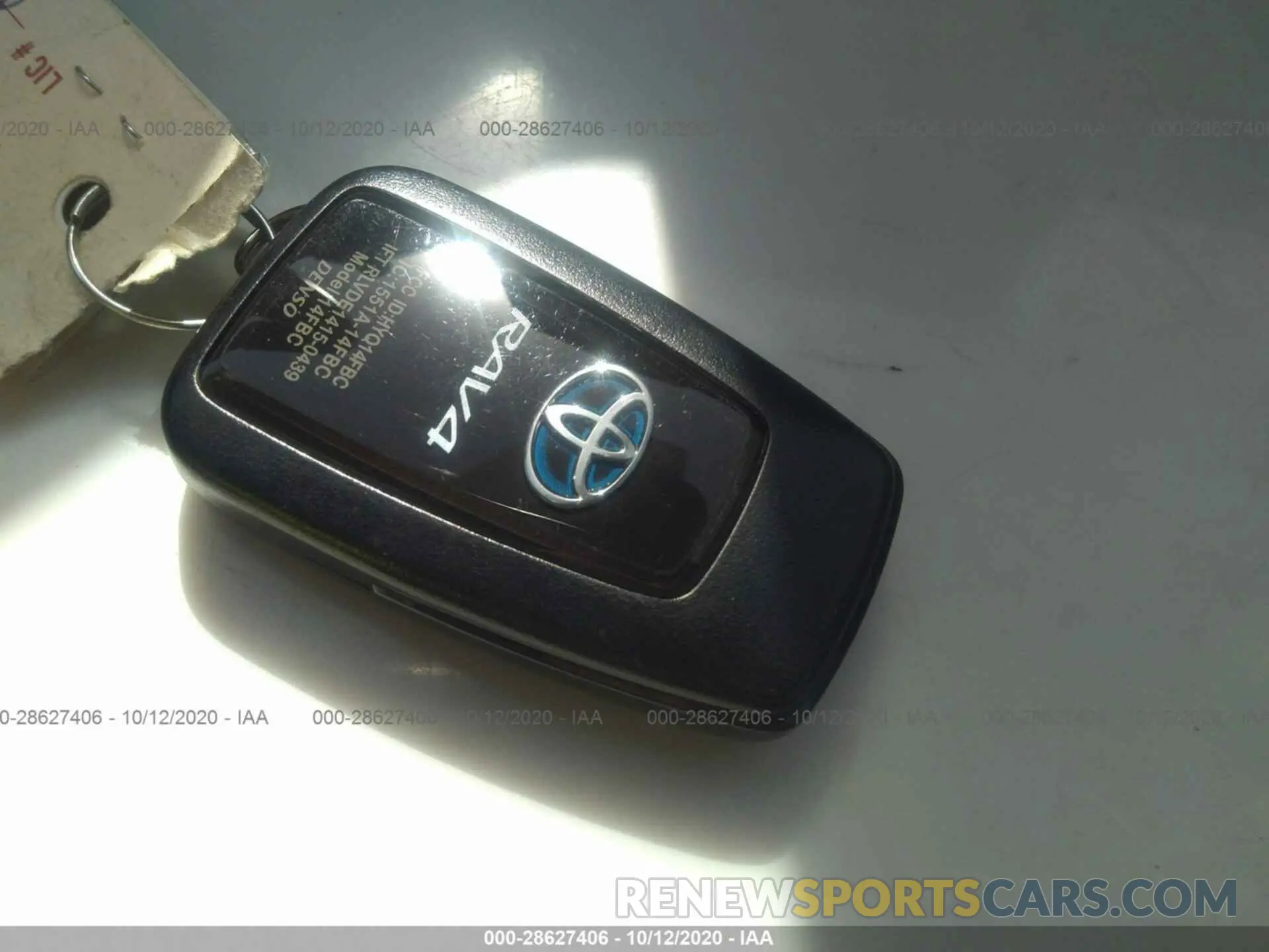 11 Photograph of a damaged car 2T3EWRFV9KW037249 TOYOTA RAV4 2019