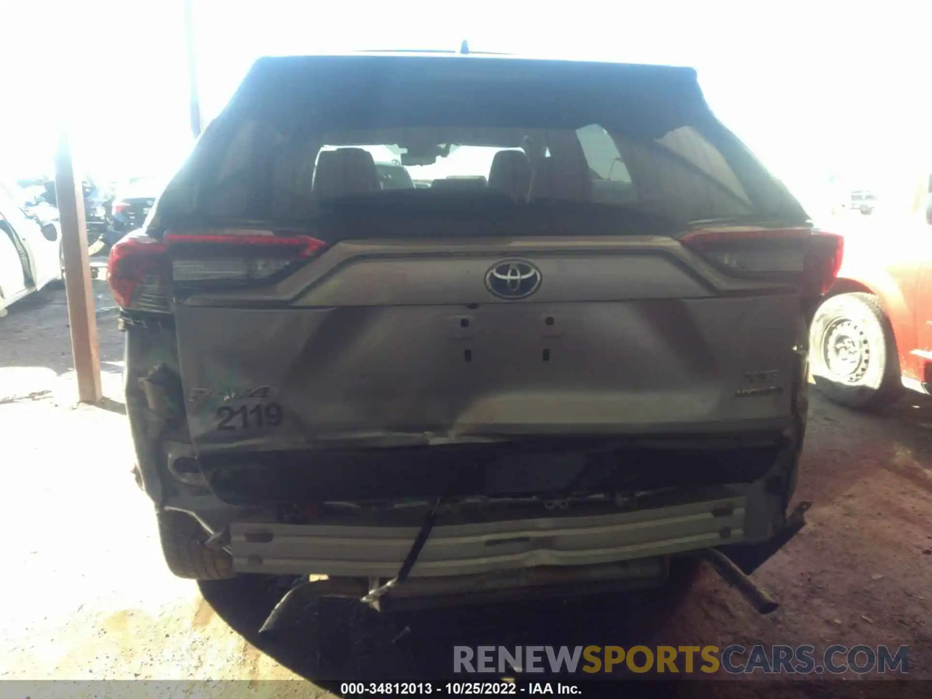 6 Photograph of a damaged car 2T3EWRFVXKW013834 TOYOTA RAV4 2019