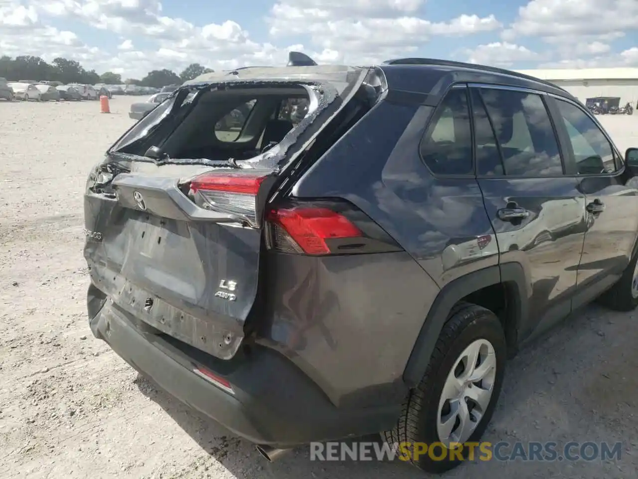 9 Photograph of a damaged car 2T3F1RFV0KC036043 TOYOTA RAV4 2019