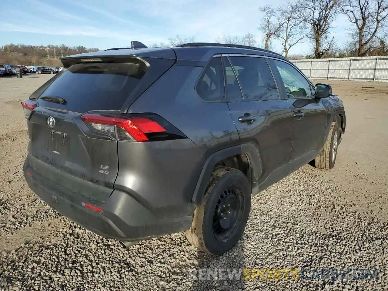 4 Photograph of a damaged car 2T3F1RFV0KC044191 TOYOTA RAV4 2019