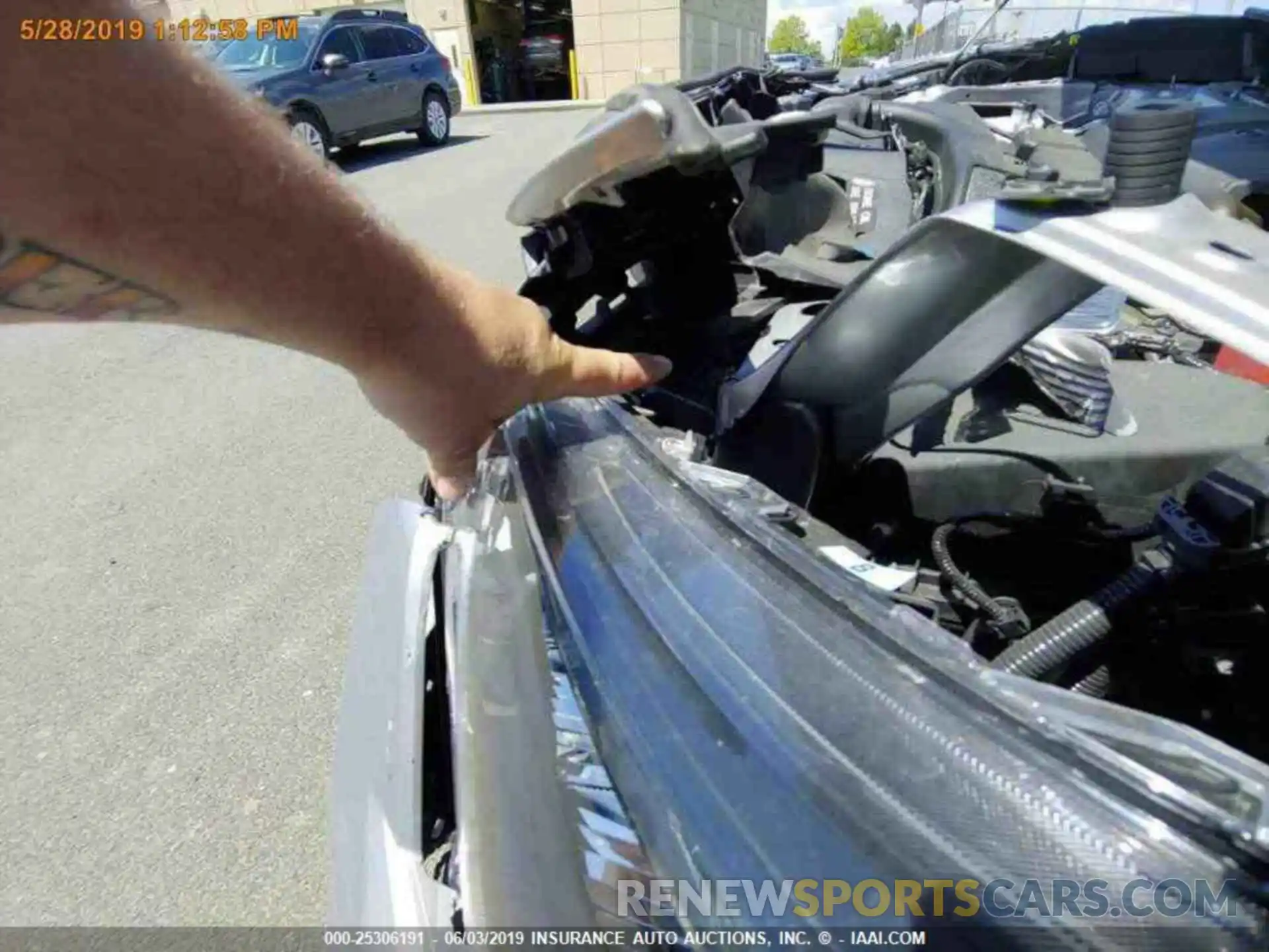 13 Photograph of a damaged car 2T3F1RFV0KW007186 TOYOTA RAV4 2019