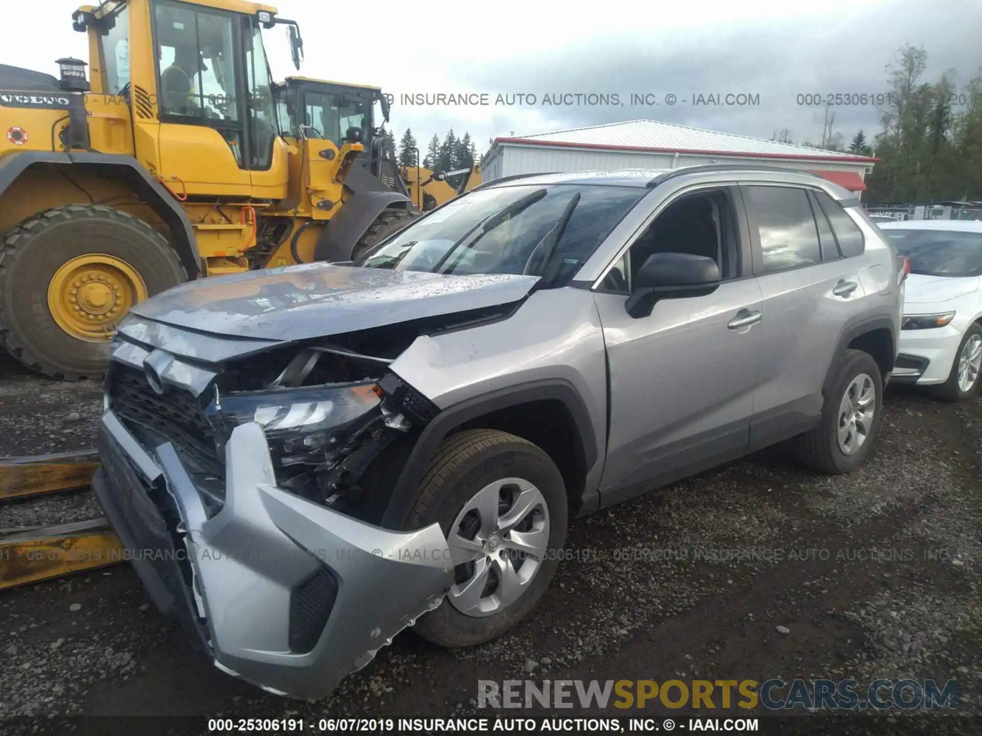 2 Photograph of a damaged car 2T3F1RFV0KW007186 TOYOTA RAV4 2019