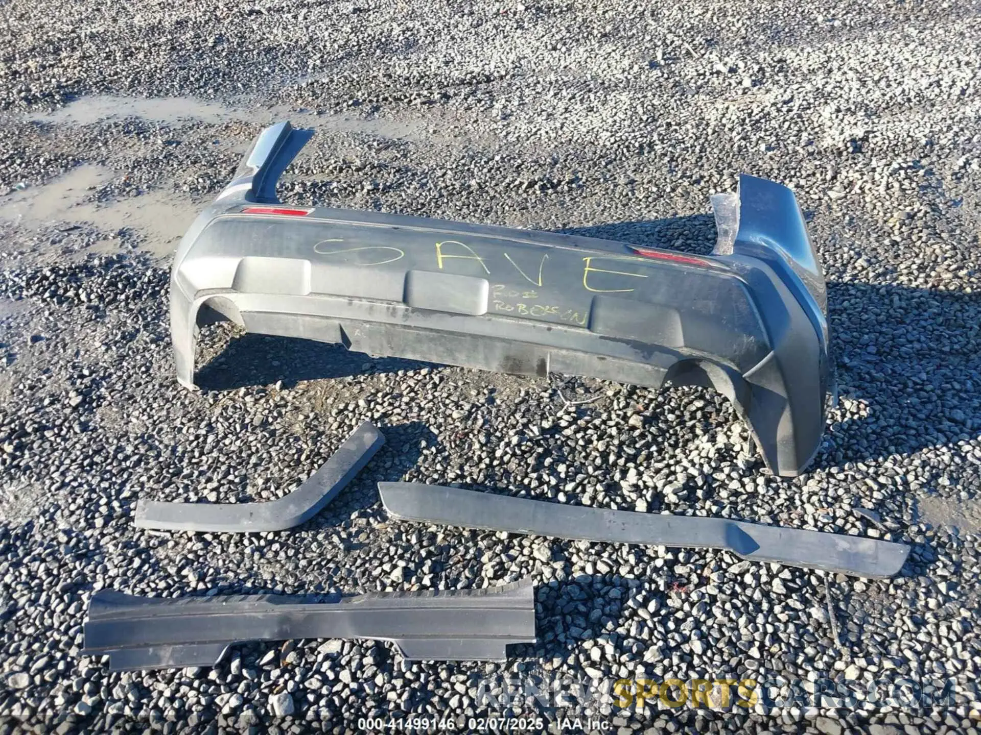 12 Photograph of a damaged car 2T3F1RFV0KW019791 TOYOTA RAV4 2019
