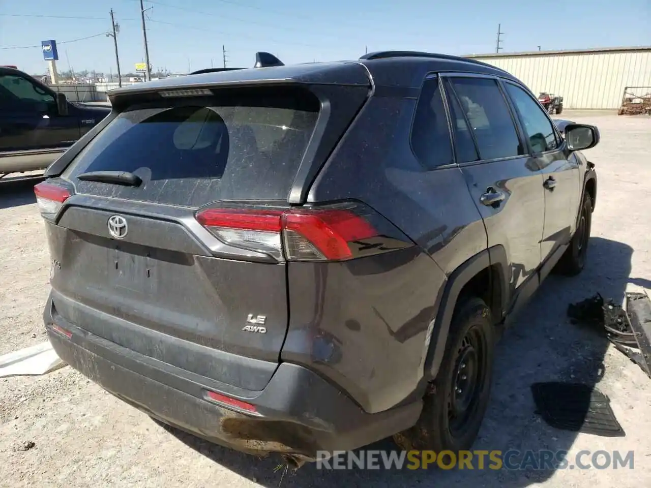 4 Photograph of a damaged car 2T3F1RFV0KW020083 TOYOTA RAV4 2019