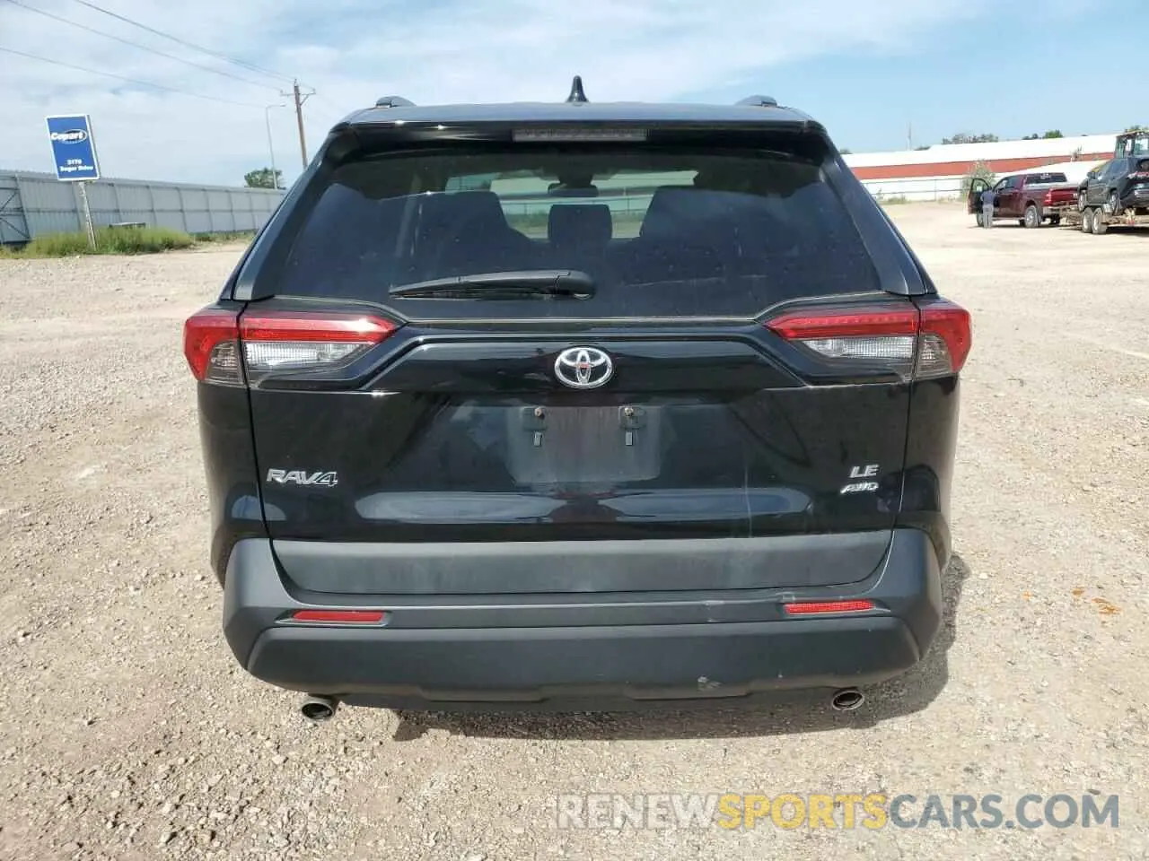 6 Photograph of a damaged car 2T3F1RFV0KW032850 TOYOTA RAV4 2019