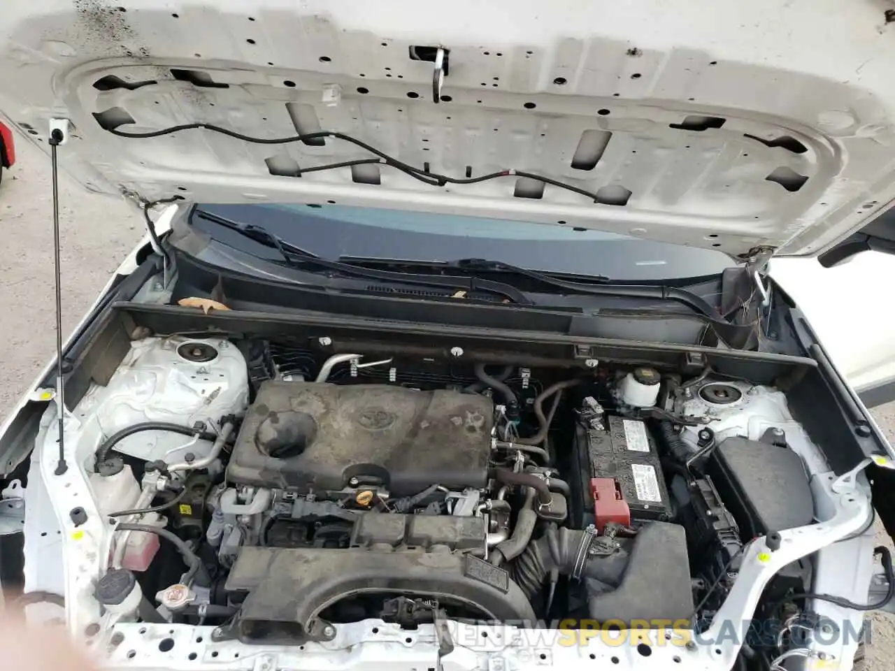 7 Photograph of a damaged car 2T3F1RFV0KW044139 TOYOTA RAV4 2019