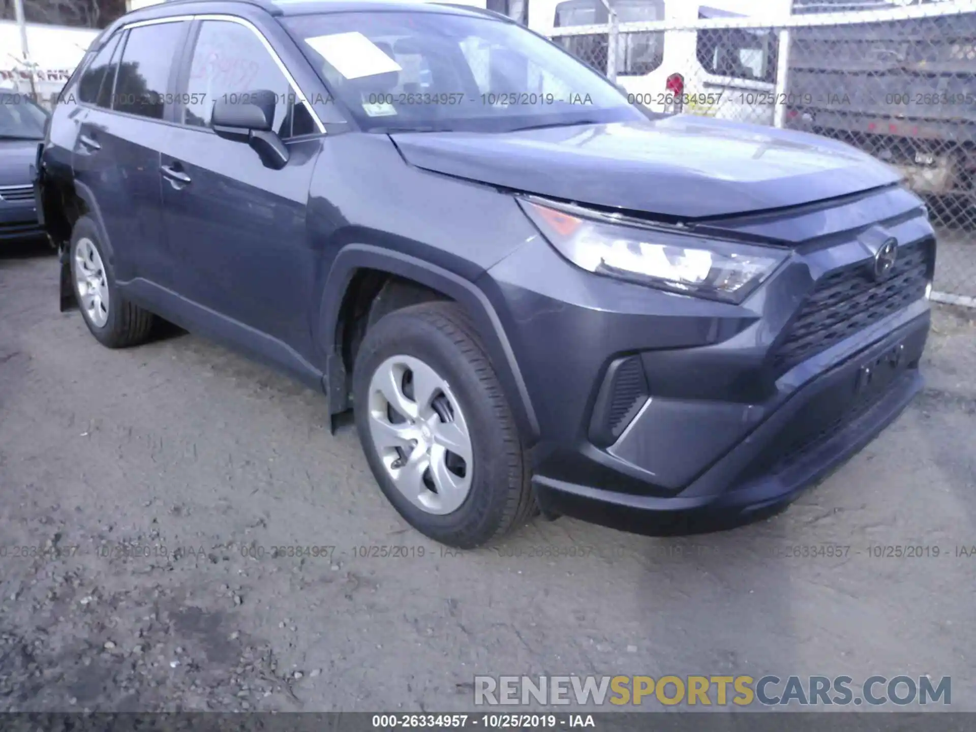 1 Photograph of a damaged car 2T3F1RFV0KW047204 TOYOTA RAV4 2019