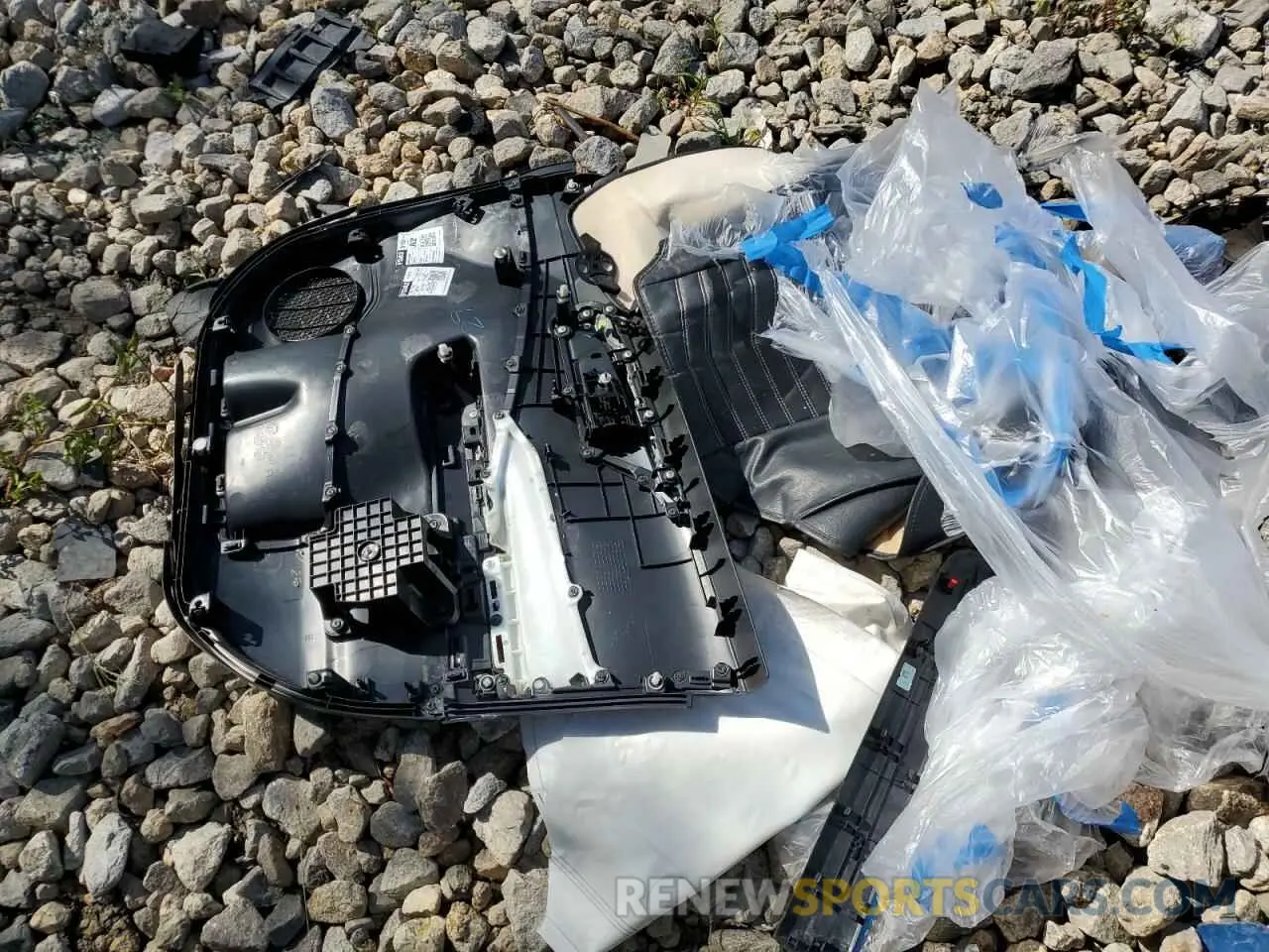 13 Photograph of a damaged car 2T3F1RFV1KC026752 TOYOTA RAV4 2019