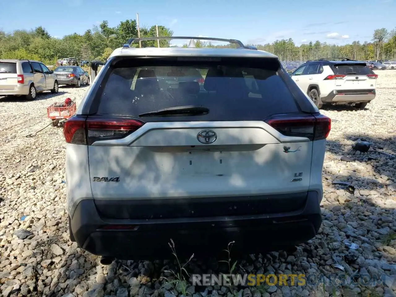 6 Photograph of a damaged car 2T3F1RFV1KC026752 TOYOTA RAV4 2019