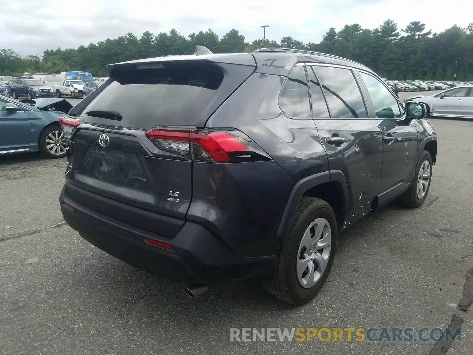 4 Photograph of a damaged car 2T3F1RFV1KC029084 TOYOTA RAV4 2019