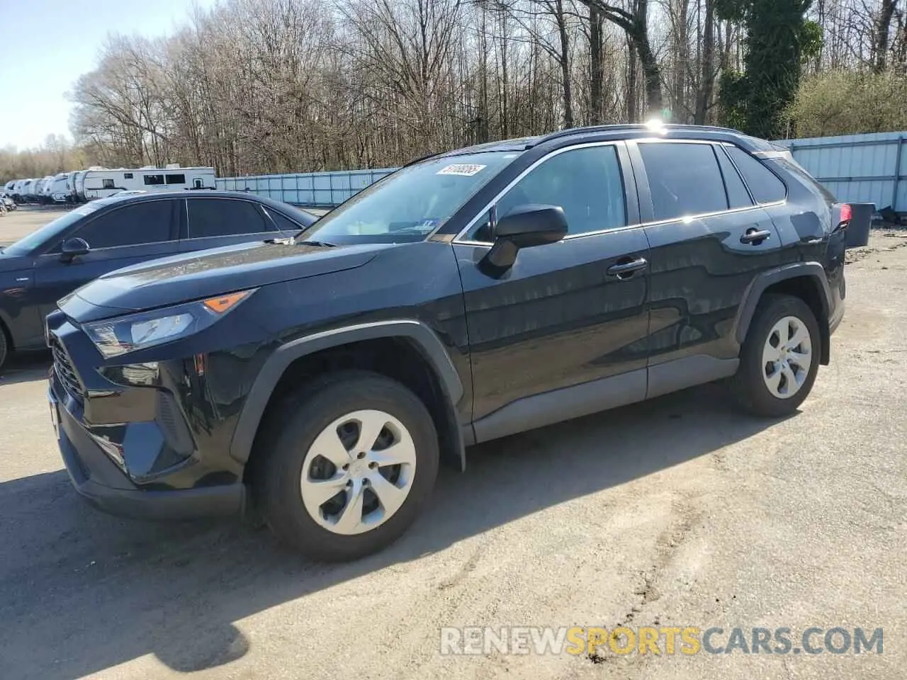 1 Photograph of a damaged car 2T3F1RFV1KC030087 TOYOTA RAV4 2019