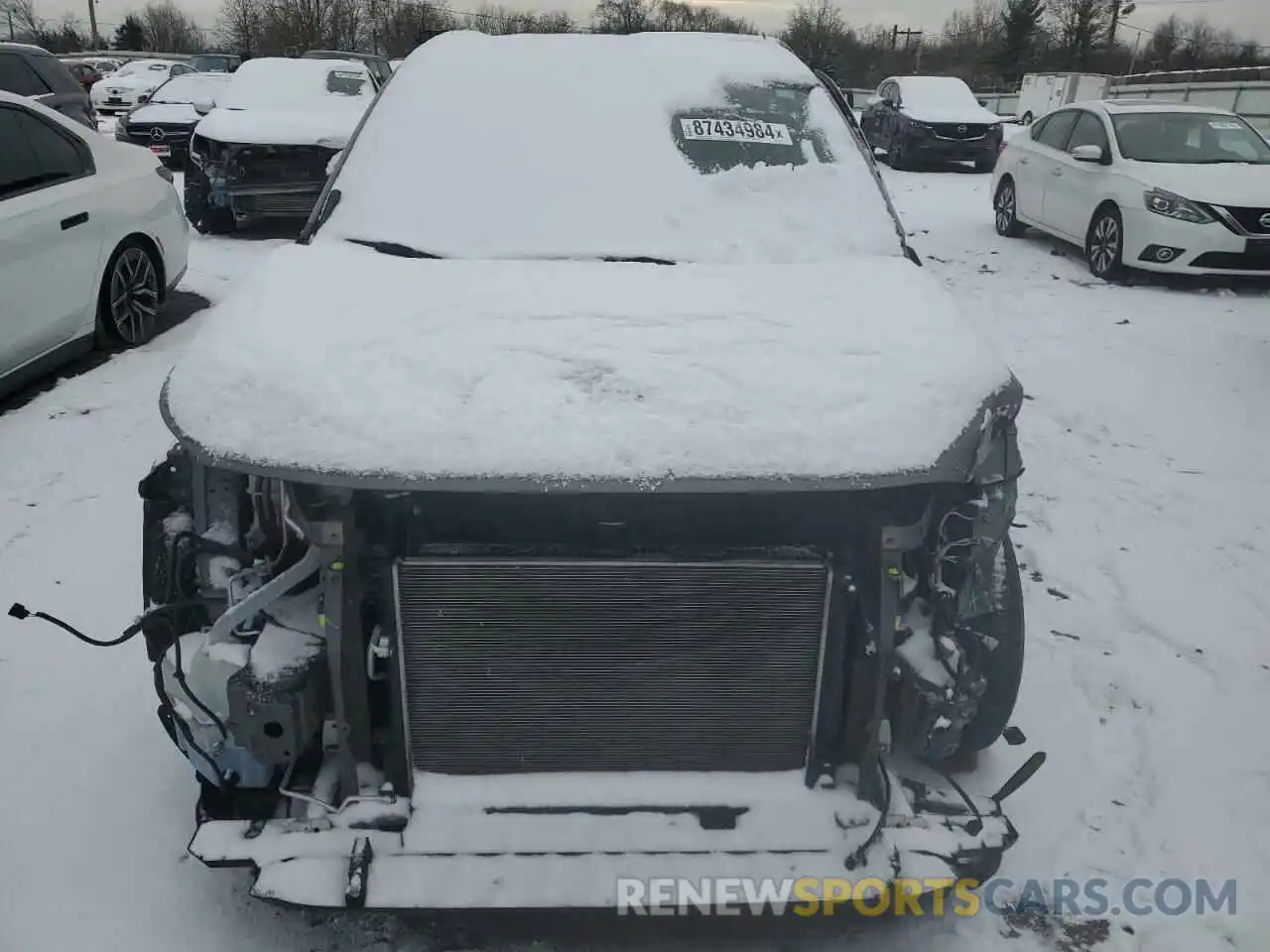 5 Photograph of a damaged car 2T3F1RFV1KC041932 TOYOTA RAV4 2019