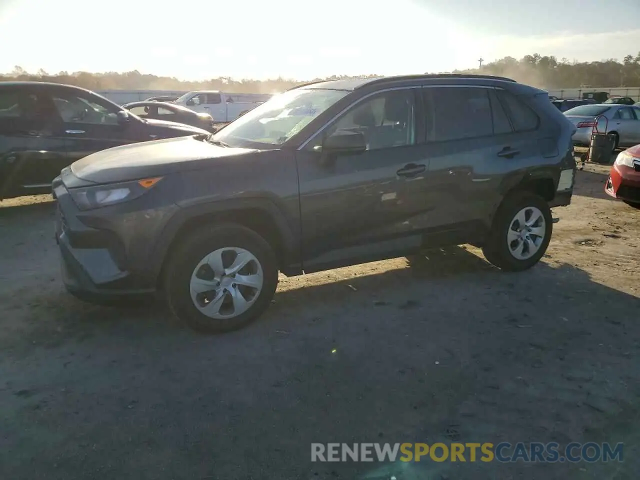 1 Photograph of a damaged car 2T3F1RFV1KW025244 TOYOTA RAV4 2019
