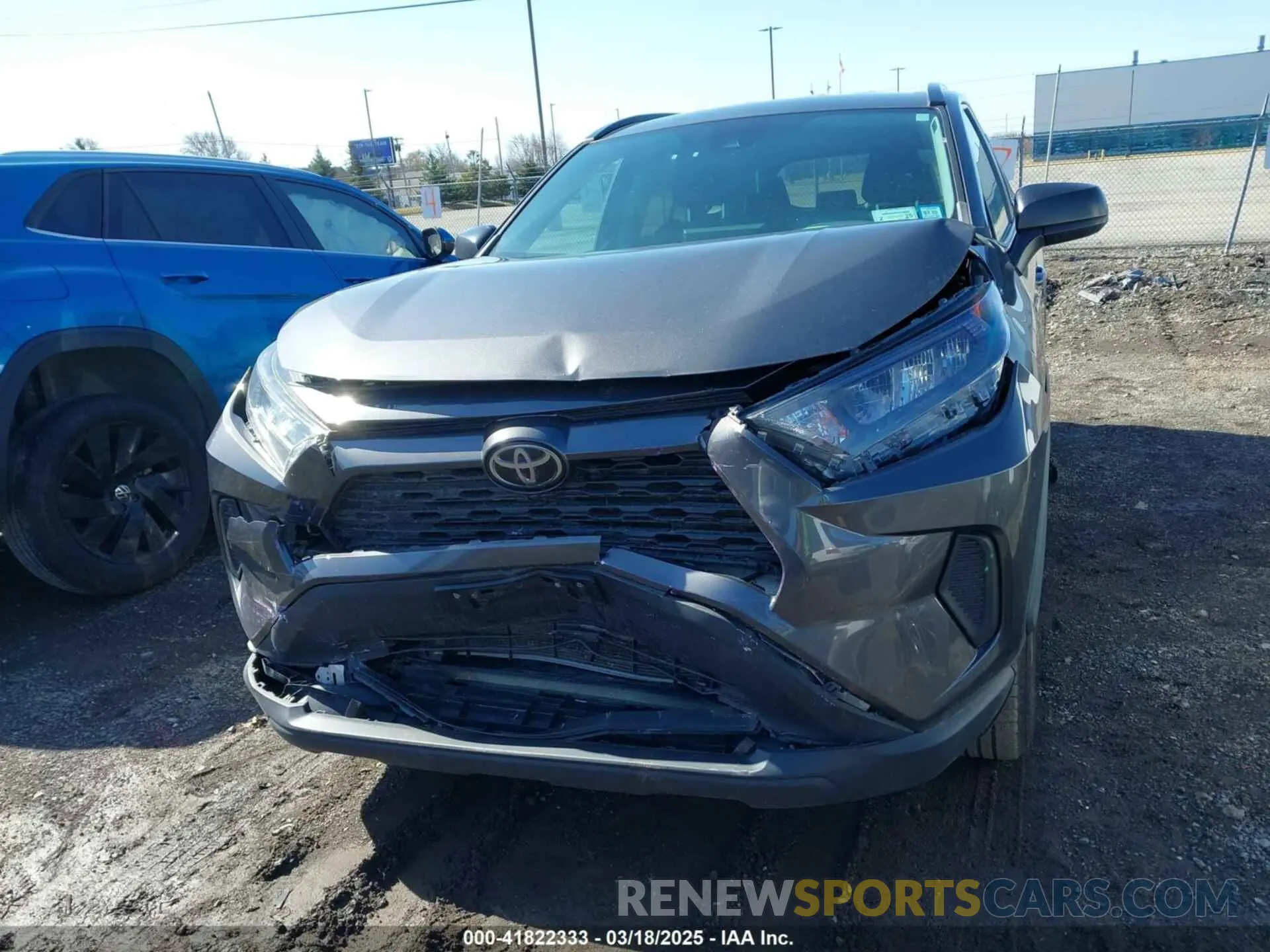 12 Photograph of a damaged car 2T3F1RFV1KW031478 TOYOTA RAV4 2019
