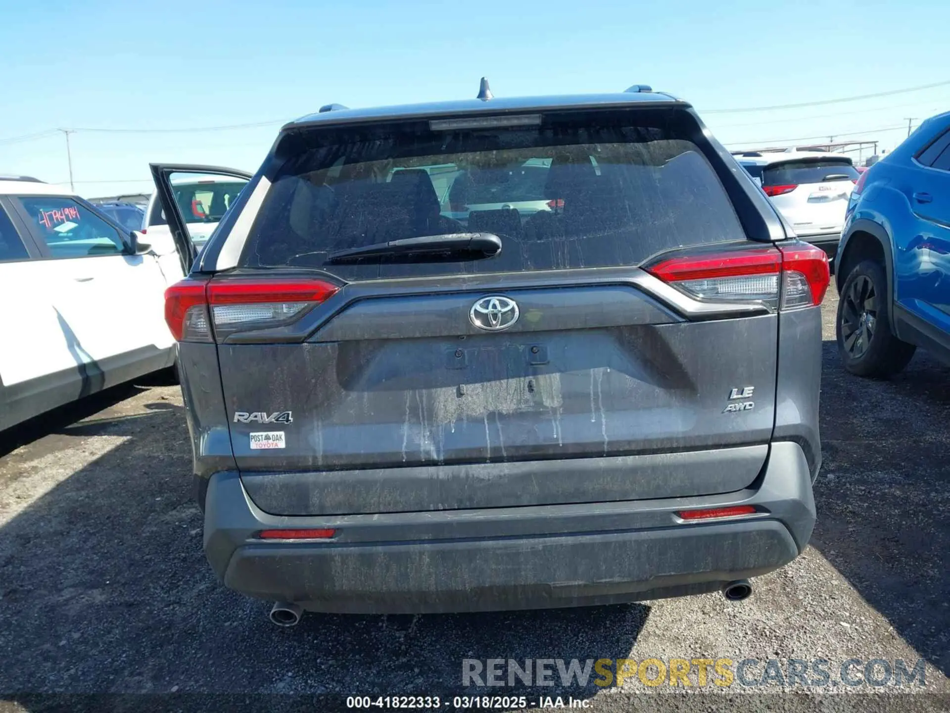 16 Photograph of a damaged car 2T3F1RFV1KW031478 TOYOTA RAV4 2019