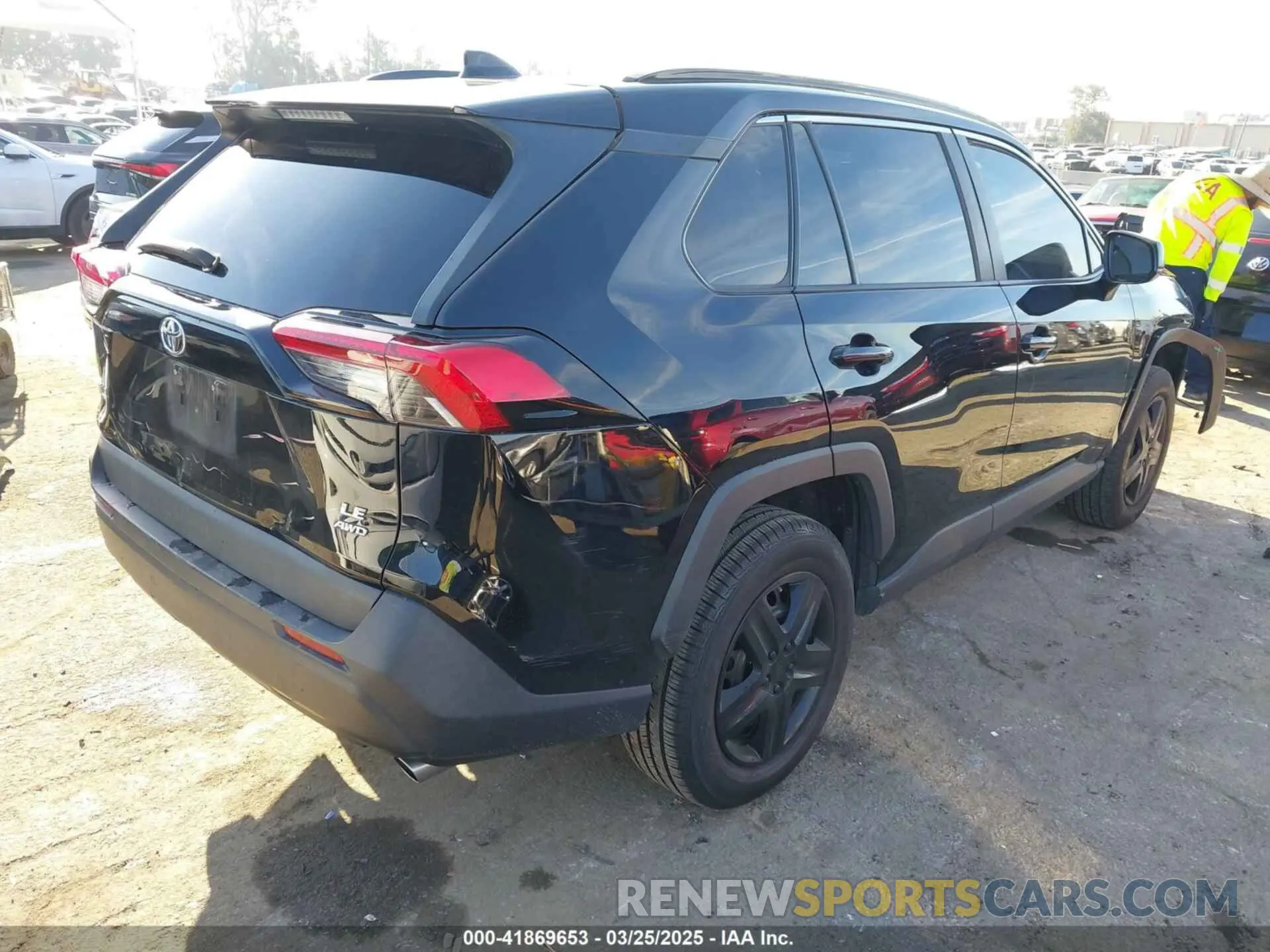 4 Photograph of a damaged car 2T3F1RFV1KW059958 TOYOTA RAV4 2019