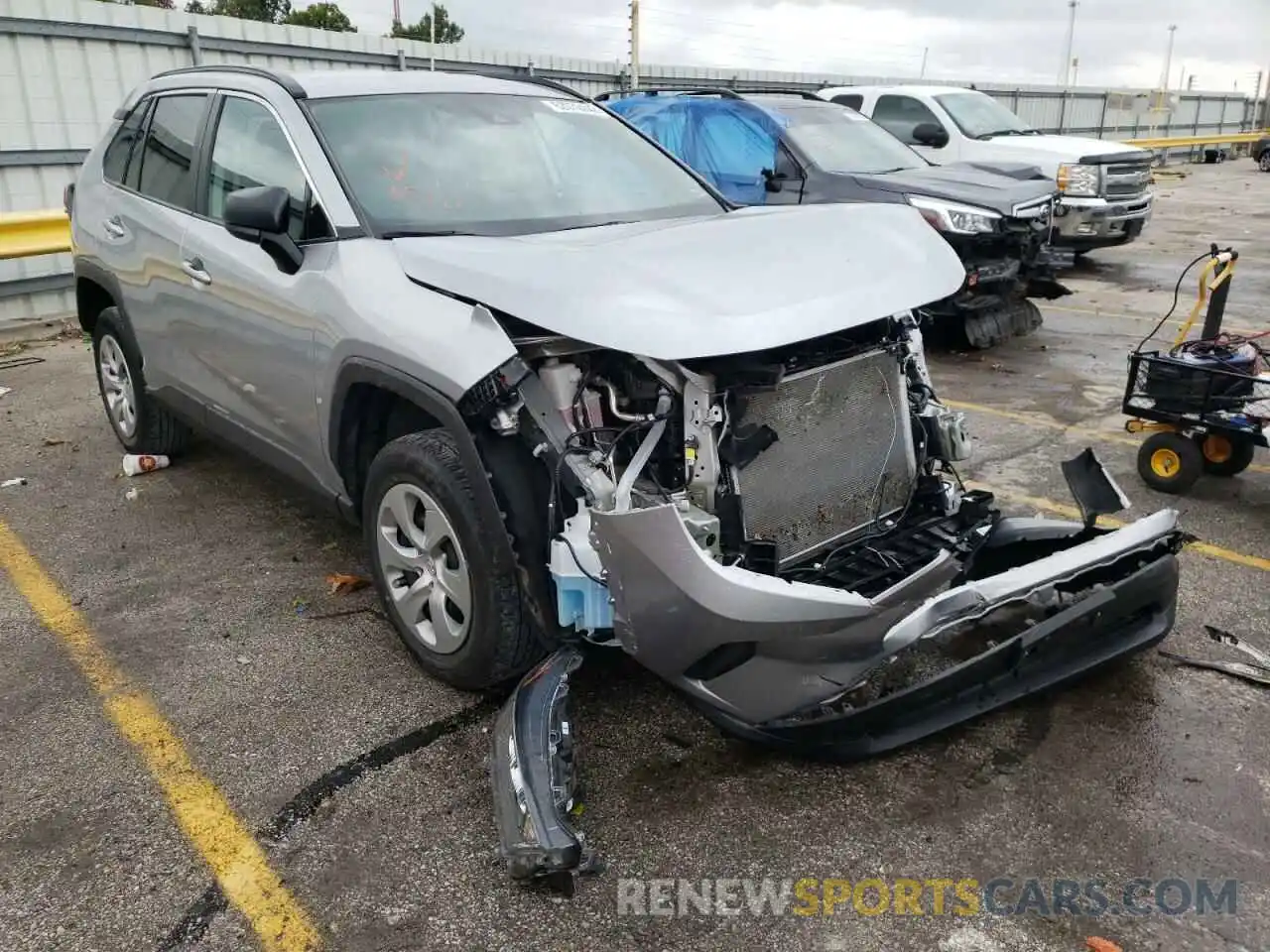 1 Photograph of a damaged car 2T3F1RFV1KW078235 TOYOTA RAV4 2019