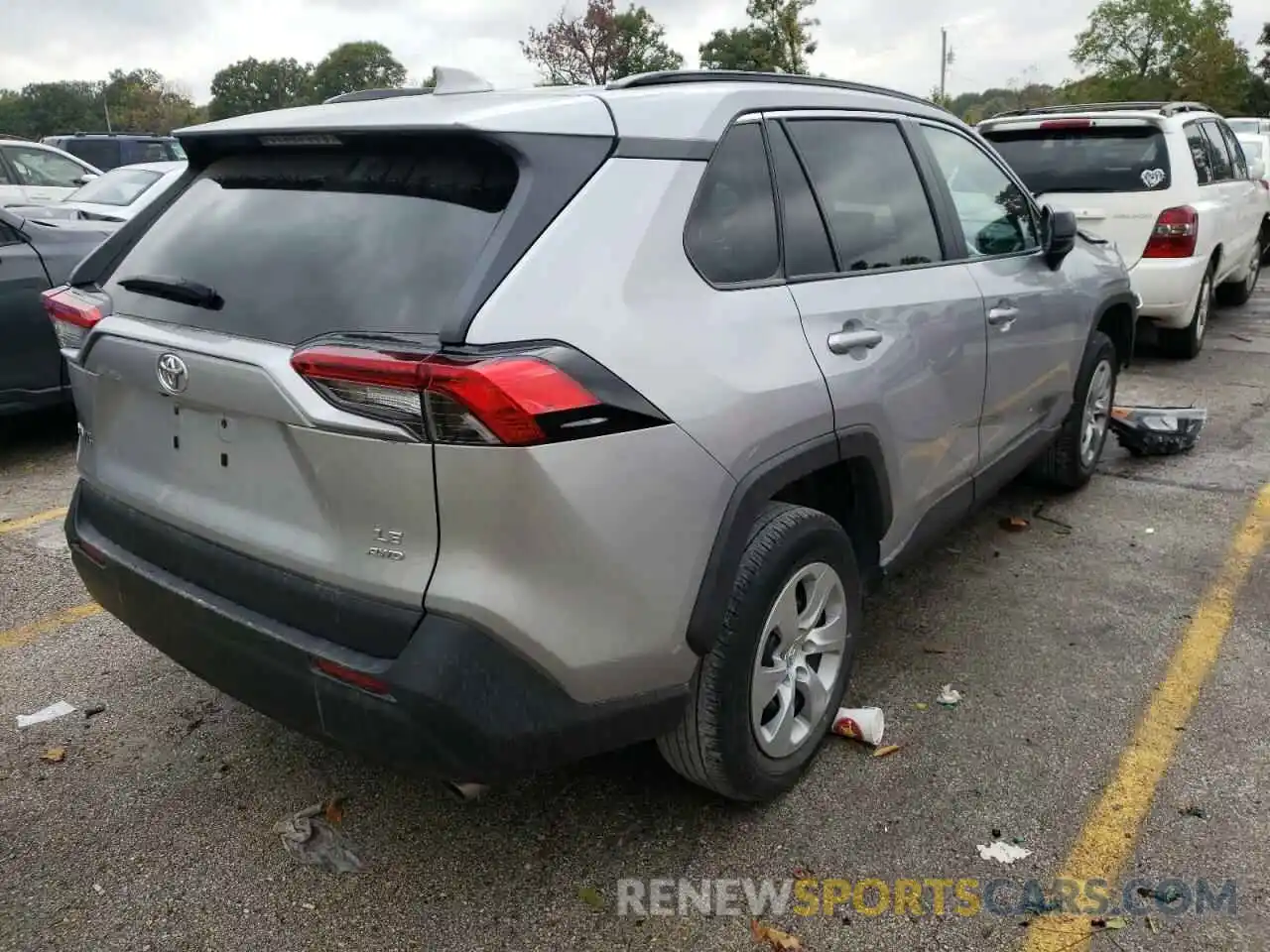 4 Photograph of a damaged car 2T3F1RFV1KW078235 TOYOTA RAV4 2019