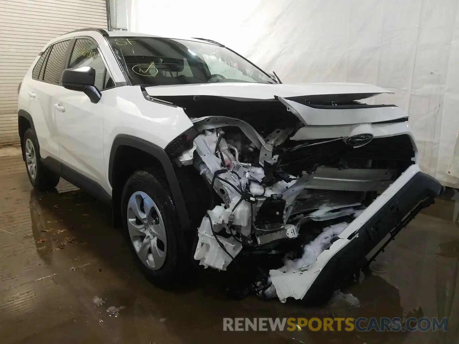 1 Photograph of a damaged car 2T3F1RFV2KC060635 TOYOTA RAV4 2019