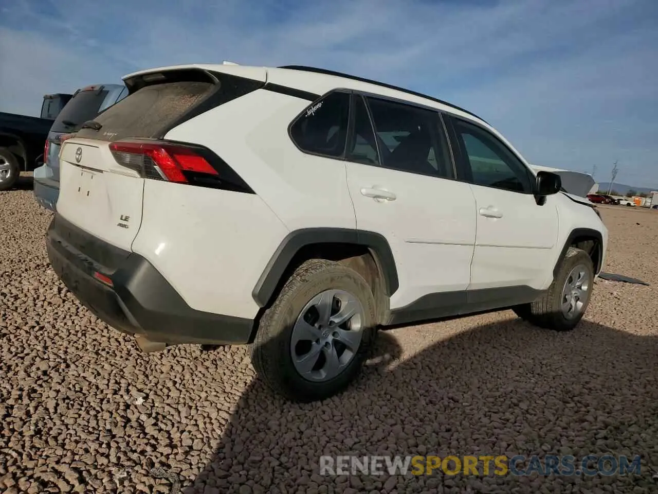 3 Photograph of a damaged car 2T3F1RFV2KW022143 TOYOTA RAV4 2019