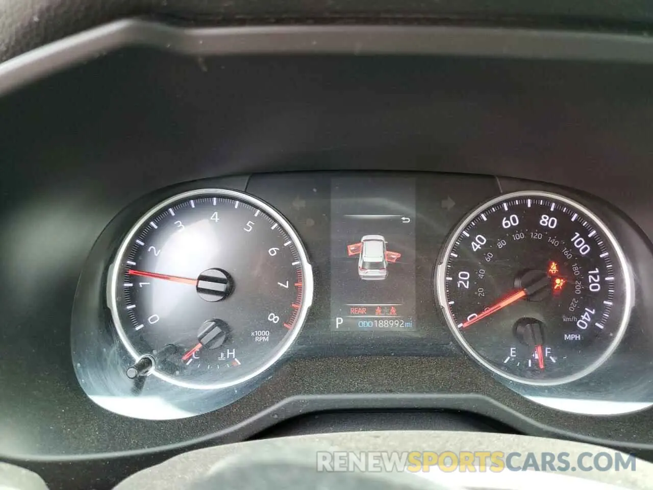 9 Photograph of a damaged car 2T3F1RFV2KW025818 TOYOTA RAV4 2019