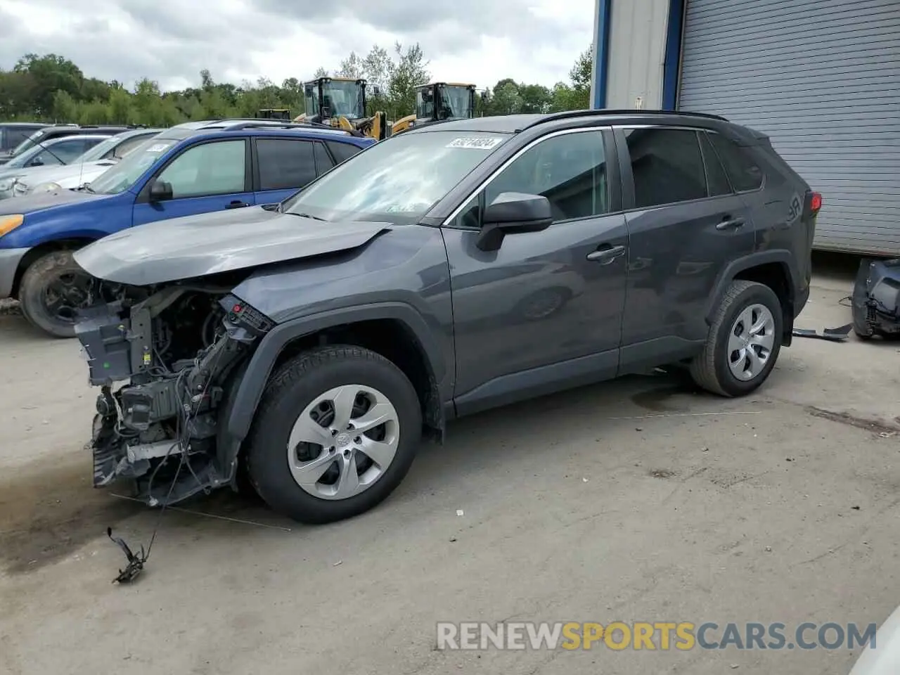 1 Photograph of a damaged car 2T3F1RFV2KW048452 TOYOTA RAV4 2019