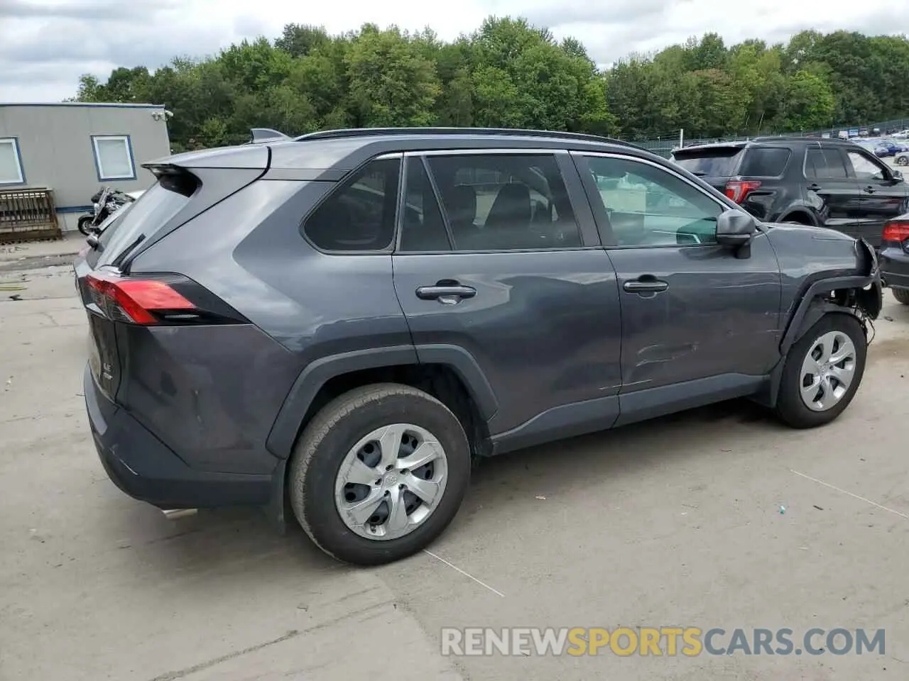 3 Photograph of a damaged car 2T3F1RFV2KW048452 TOYOTA RAV4 2019