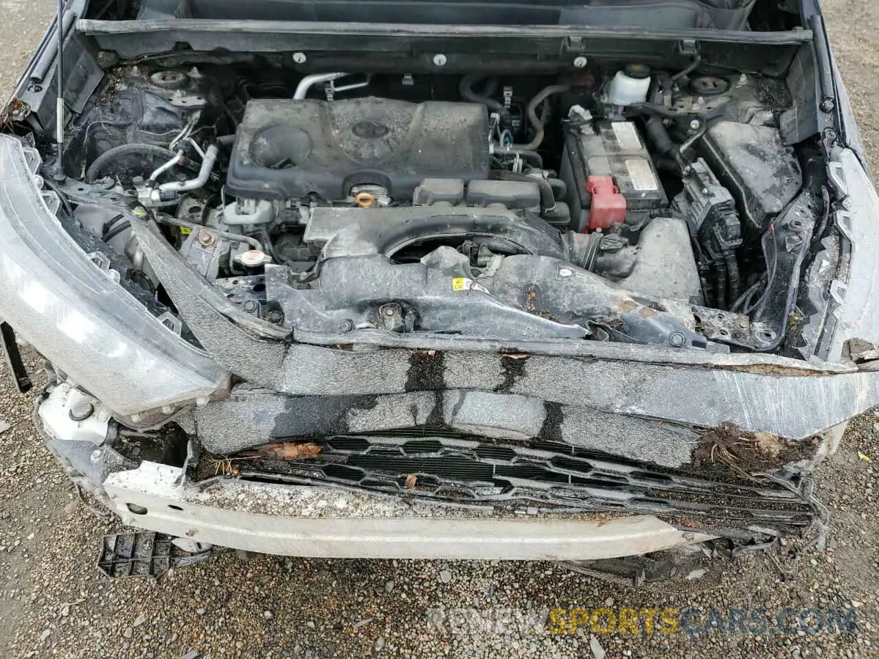 13 Photograph of a damaged car 2T3F1RFV2KW065705 TOYOTA RAV4 2019