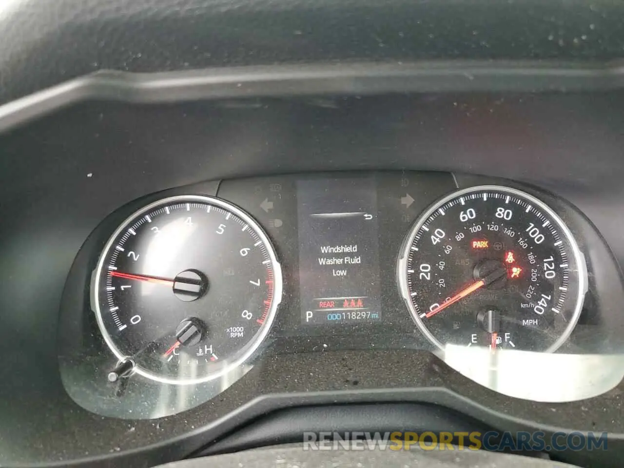 9 Photograph of a damaged car 2T3F1RFV2KW065705 TOYOTA RAV4 2019