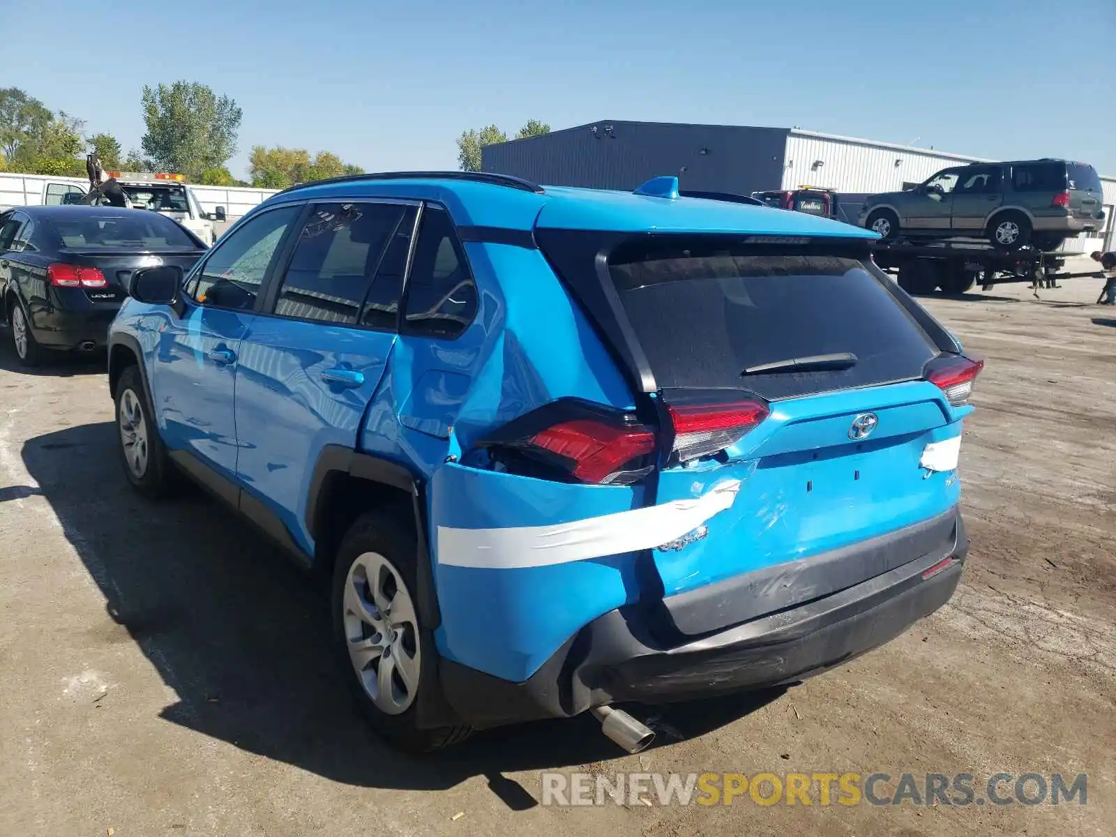 9 Photograph of a damaged car 2T3F1RFV2KW081841 TOYOTA RAV4 2019