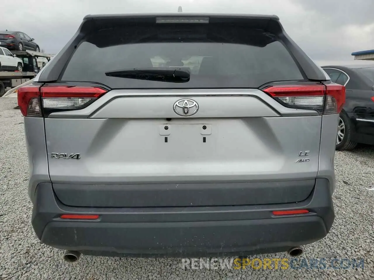 6 Photograph of a damaged car 2T3F1RFV3KW026623 TOYOTA RAV4 2019