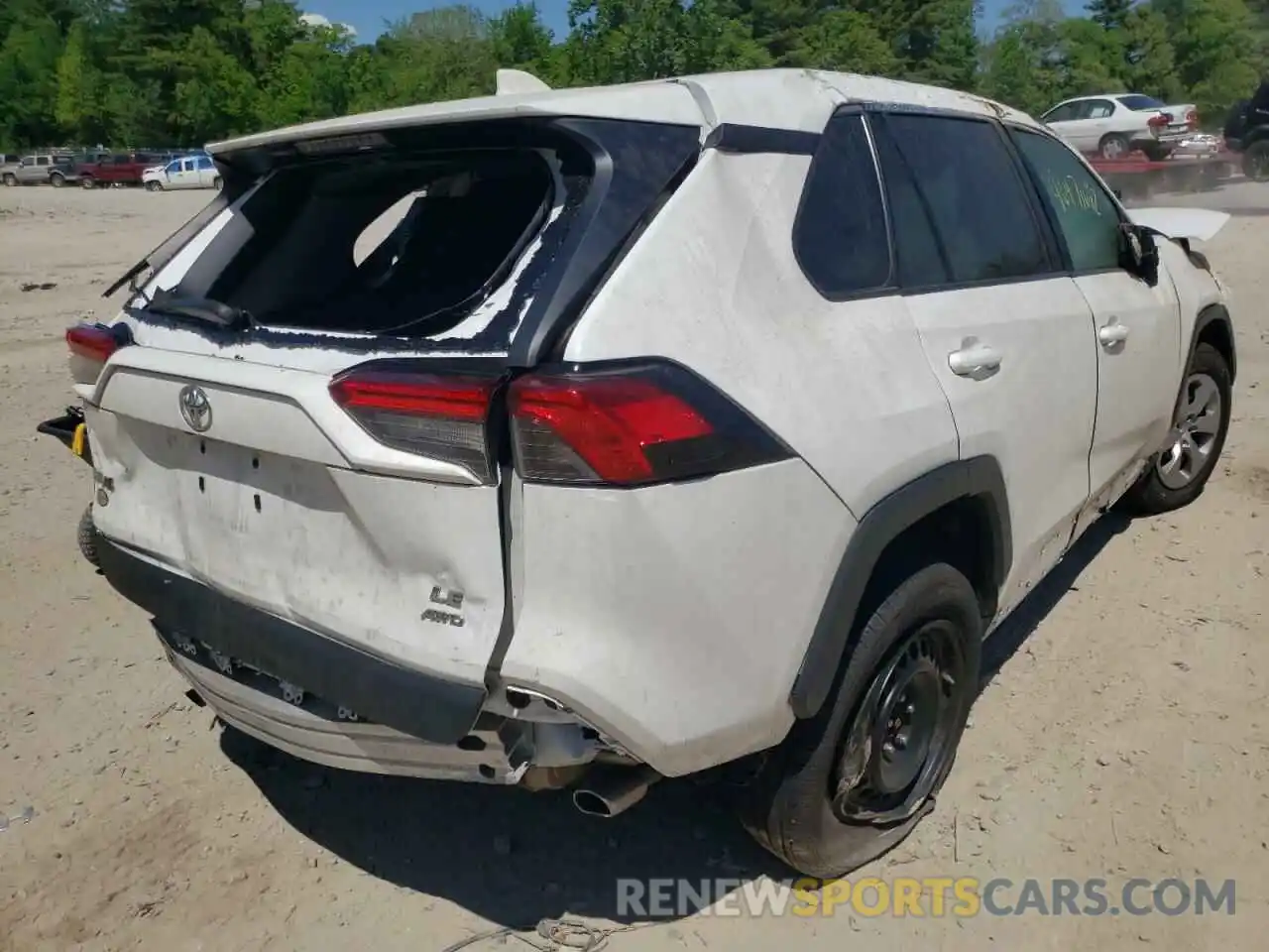 4 Photograph of a damaged car 2T3F1RFV3KW050971 TOYOTA RAV4 2019