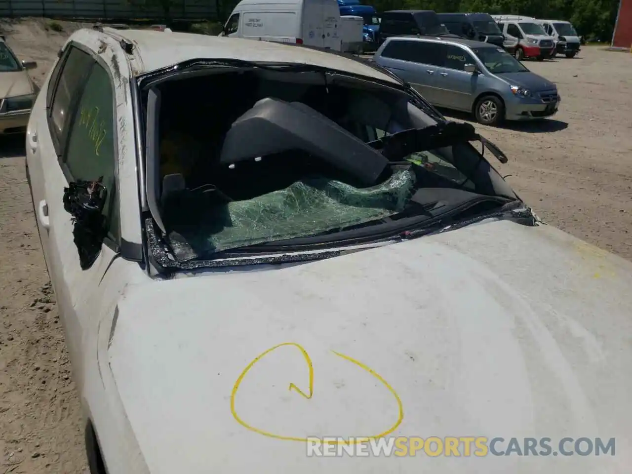 9 Photograph of a damaged car 2T3F1RFV3KW050971 TOYOTA RAV4 2019