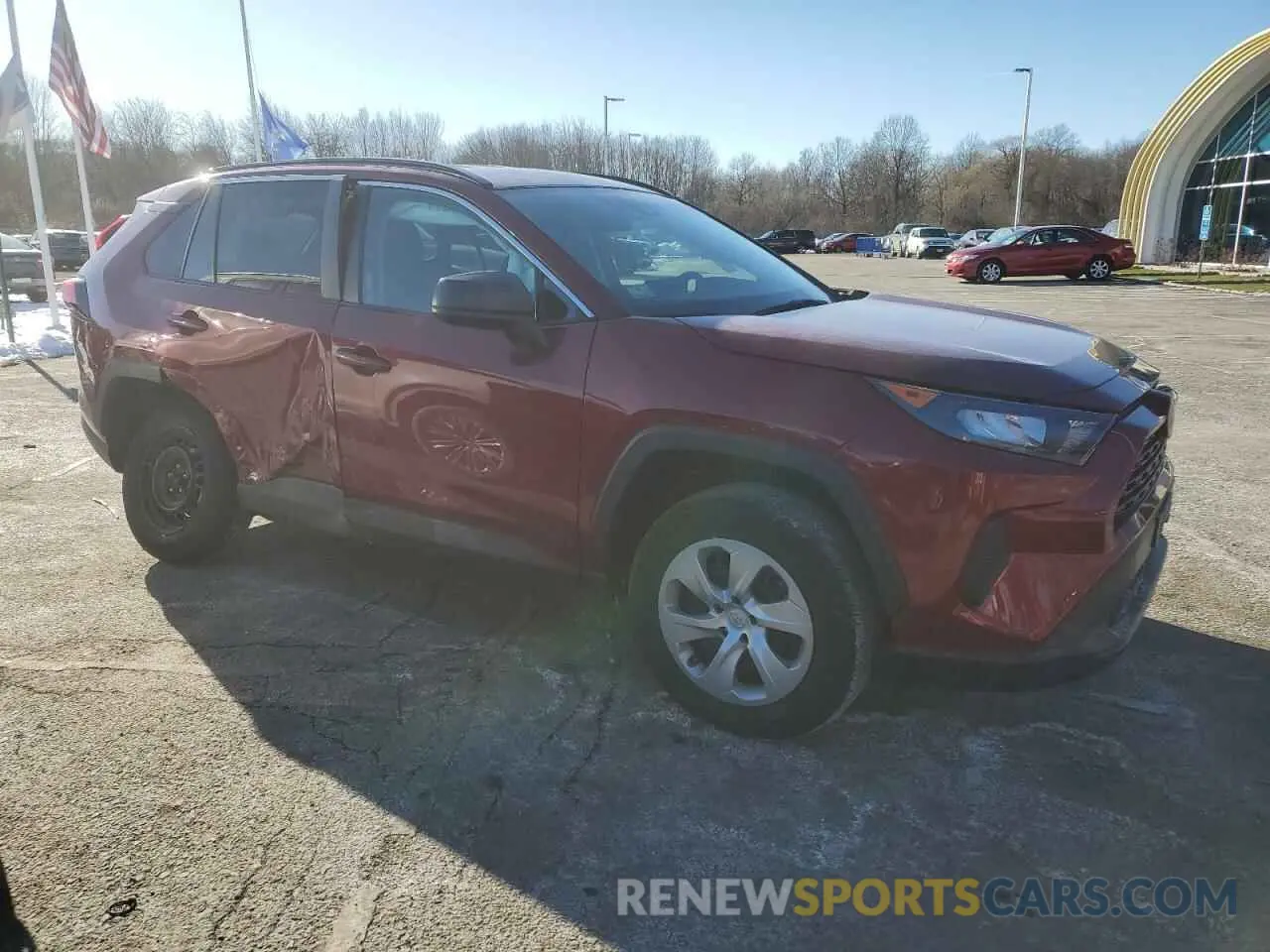 4 Photograph of a damaged car 2T3F1RFV3KW061419 TOYOTA RAV4 2019