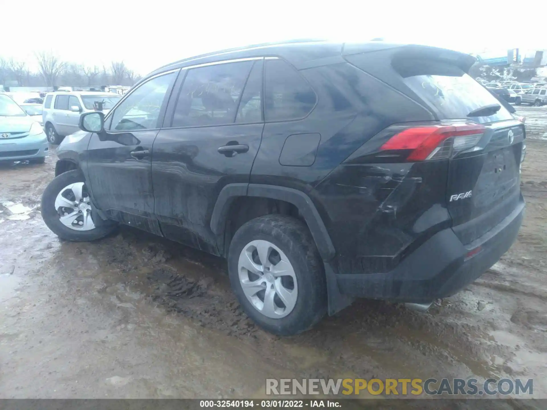 3 Photograph of a damaged car 2T3F1RFV3KW080410 TOYOTA RAV4 2019