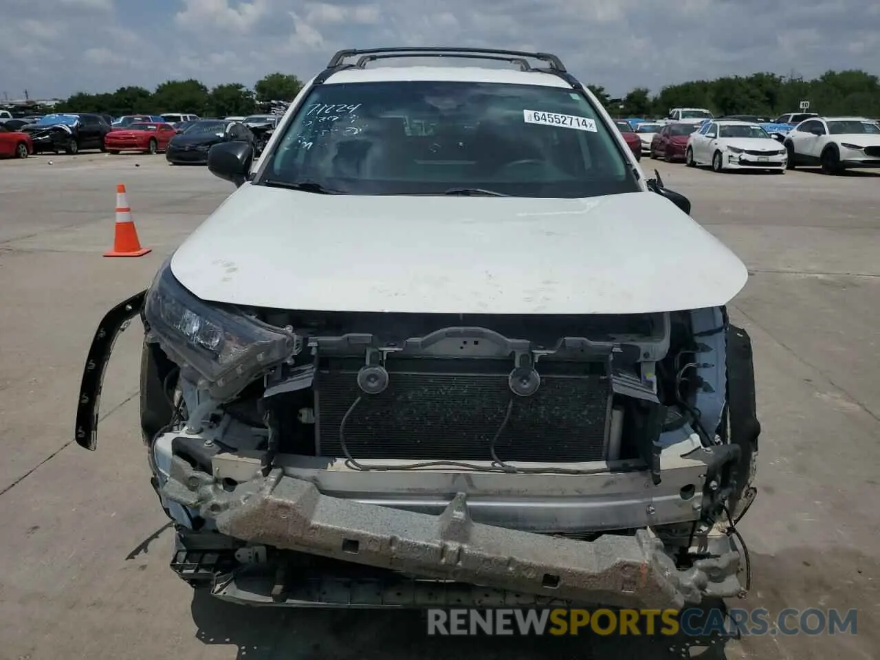 5 Photograph of a damaged car 2T3F1RFV3KW081203 TOYOTA RAV4 2019
